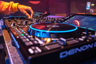 dj services Kitchener dj services