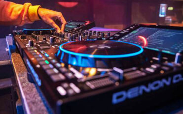 dj services Kitchener dj services