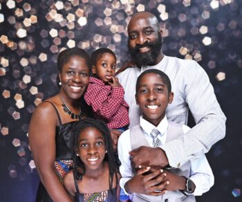 mirror photo booth rental for weddings Niagara mirror photo booth rental for weddings Niagara
